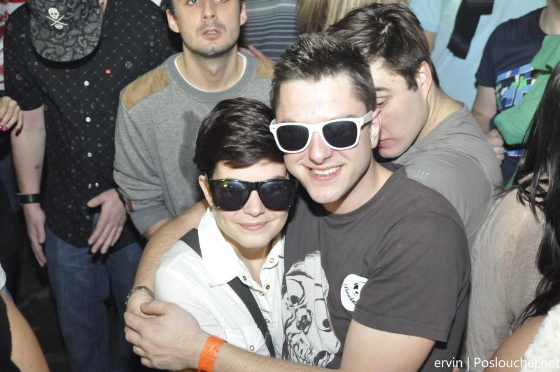 ELEKTRA W. PAN-POT (MOBILEE) - Pátek 14. 12. 2012